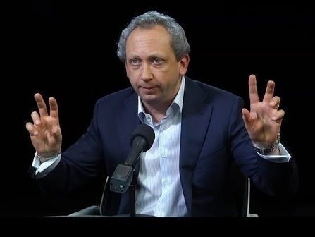 Rabinovich of Castro: Je škoda, že se při narození nezemřel