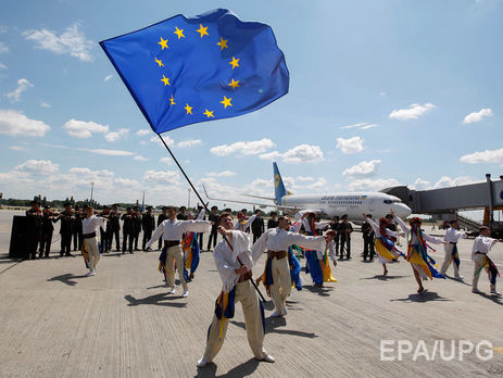 Na letišti Boryspil bylo slavnostní akce věnovaná uvolnění vízového režimu s EU Na letišti Boryspil bylo slavnostní akce věnovaná uvolnění vízového režimu s EU