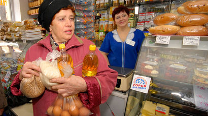Medveděv schválil růst životního minima v Rusku až do 9909 rublů