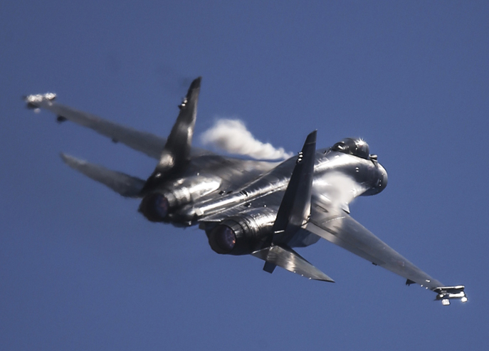 Komsomolsk na Amuru.  Montáž Su-35 stíhačky v jednom z obchodů v leteckém závodě je.  YA  Gagarin Společnost "Suchoj» © Marina Lystseva, TASS