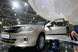 Lada Granta se vrátil do ruské vedoucí postavení na trhu
