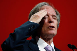 V současné době investor Bill Gross vyzývá vládu ke zvýšení výdajů