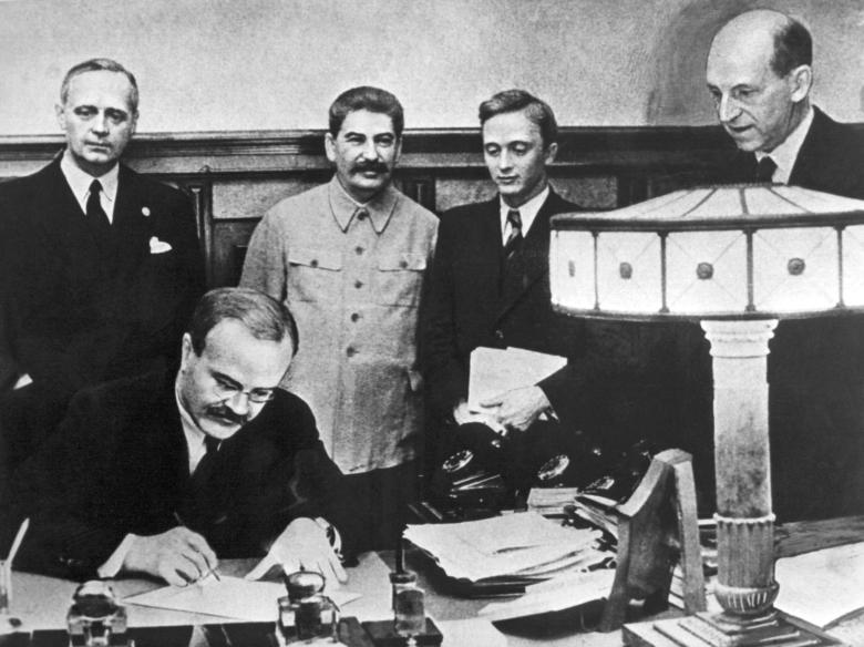 Deutsch-russischer-Nichtangriffspakt.jpg